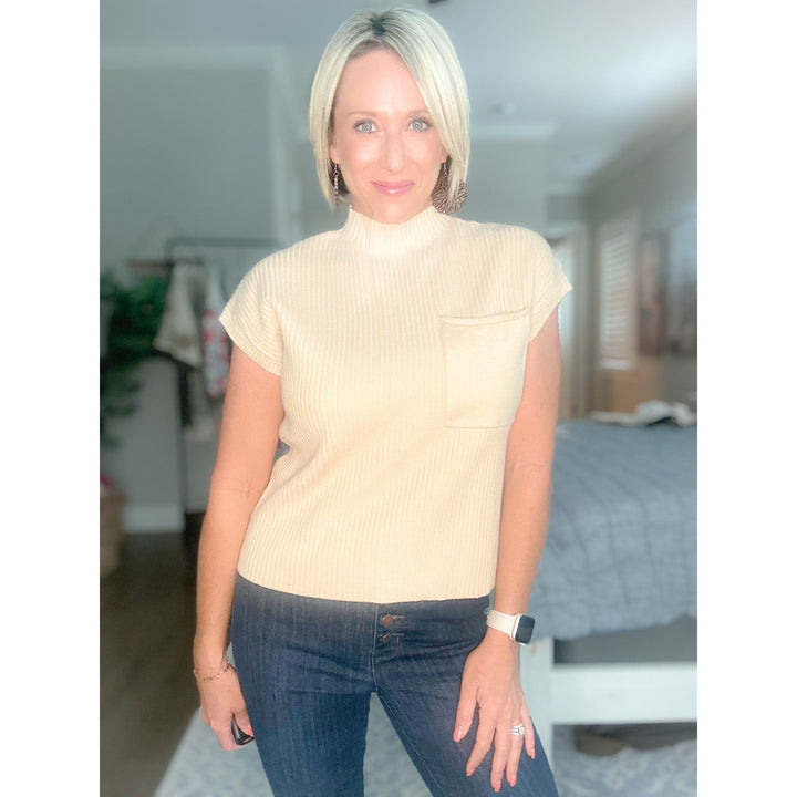 Ava Ribbed Pocket Top