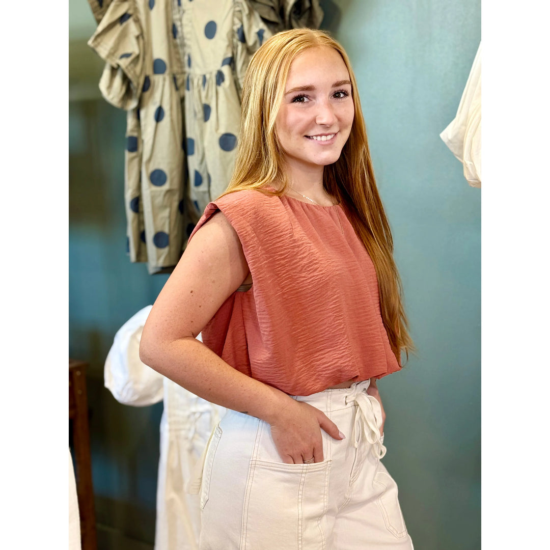 women's sleeveless crop top clothing boutique