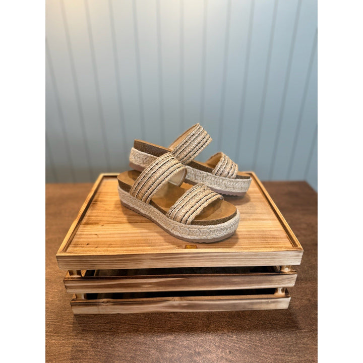 Gracie Wedge